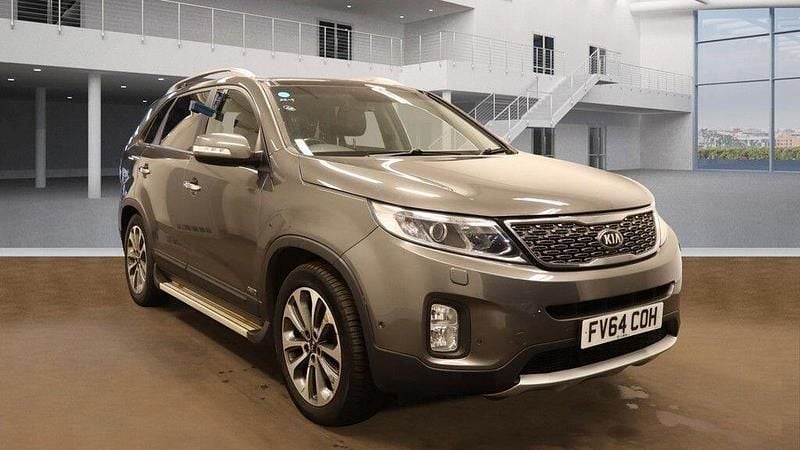 Silver Used 2014 Kia Sorento 4 SUV | £9,650 (Good price) - Image 1/4