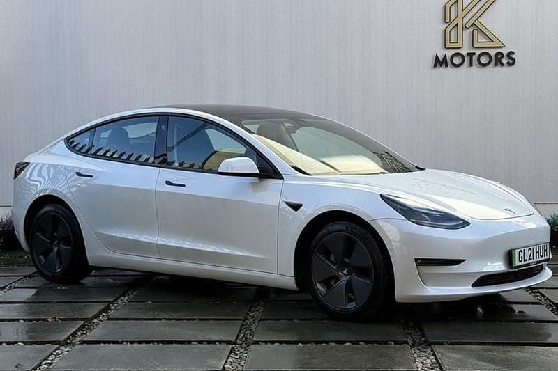 White Used 2021 Tesla Model 3 Long Range AWD Sedan | £19,300 (Good price) - Image 1/1