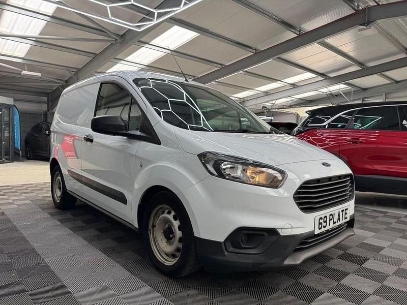 Used Ford Transit 75 HP (55 kW) 2020 White Van