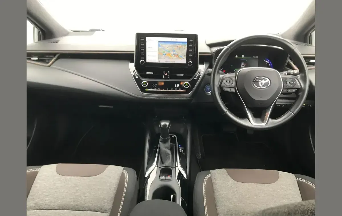 Used Toyota Corolla 180 HP (132 kW) 2020 Grey Estate