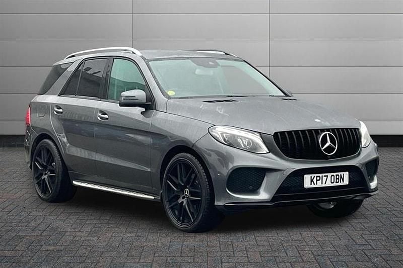 Selenite grey Used 2017 Mercedes GLE350 AMG line Estate | £19,550 (Fair price) - Image 1/4