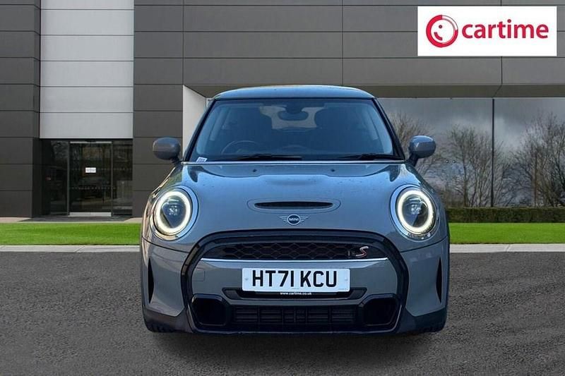 Used Mini Cooper S Classic 178 HP (130 kW) 2022 Grey Hatchback