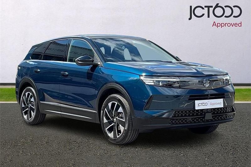 Blue New 2025 Vauxhall Grandland X SUV | £27,199 - Image 1/4