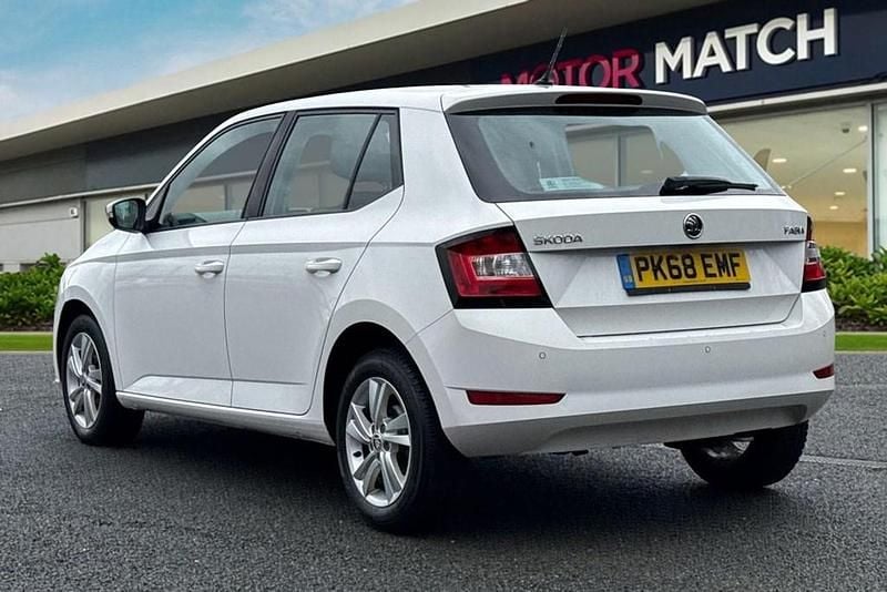 Used Skoda Fabia SE 2018 White Hatchback