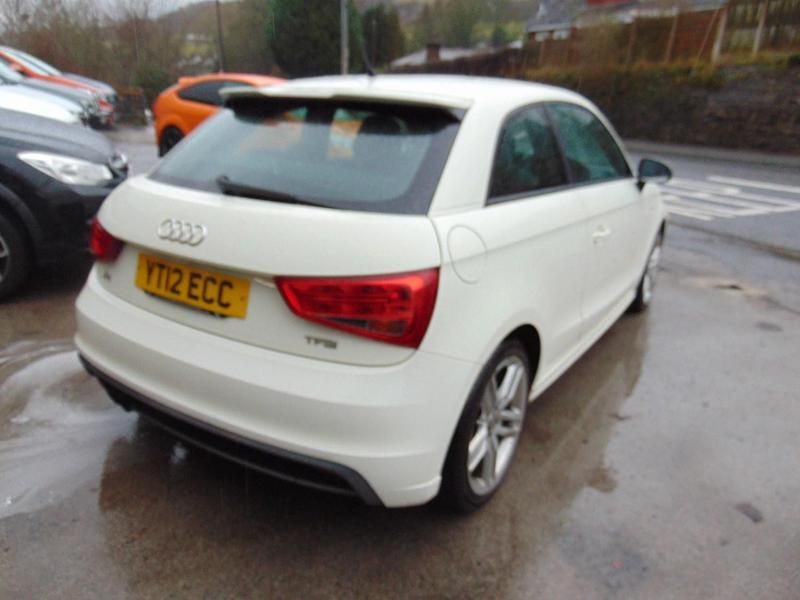 Used Audi A1 S-Line 122 HP (89 kW) 2012 White Hatchback