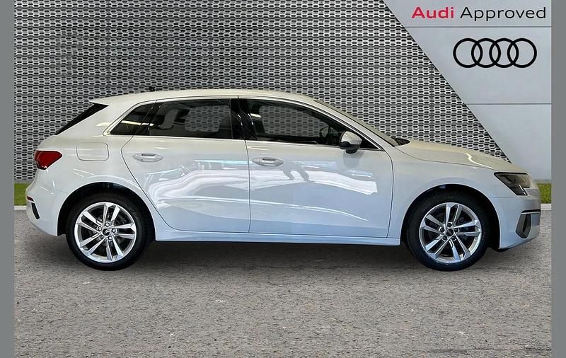 Used Audi A3 Sport 108 HP (79 kW) 2023 White Sedan