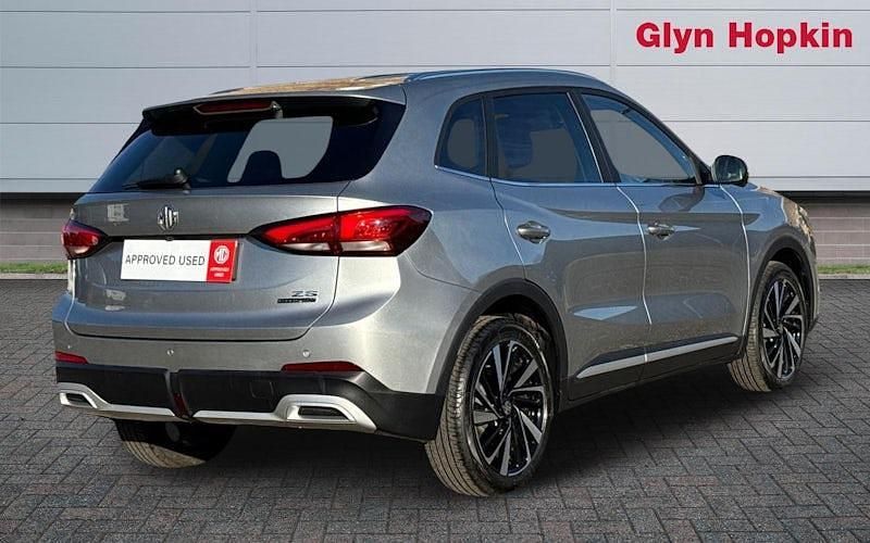 Used MG ZS Trophy 196 HP (144 kW) 2025 SUV