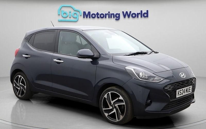 Used Hyundai i10 Premium 84 HP (61 kW) 2023 Hatchback
