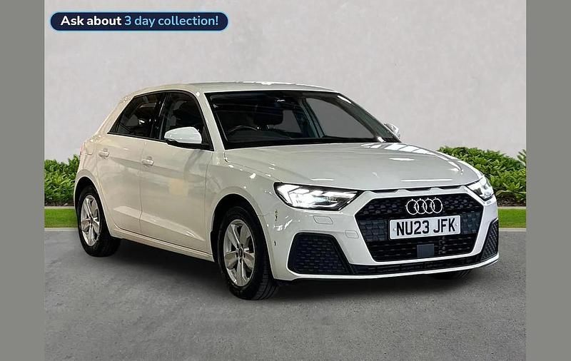 Used Audi A1 Design 94 HP (69 kW) 2023 White SUV
