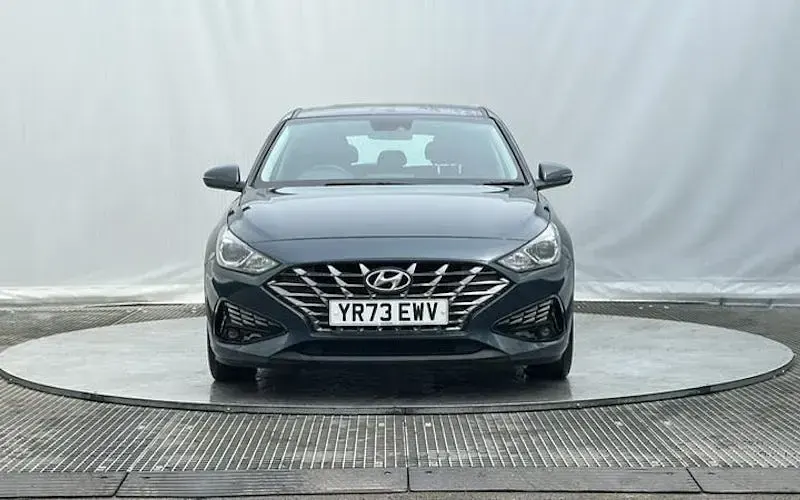 Used Hyundai i30 SE 120 HP (88 kW) 2023 Hatchback