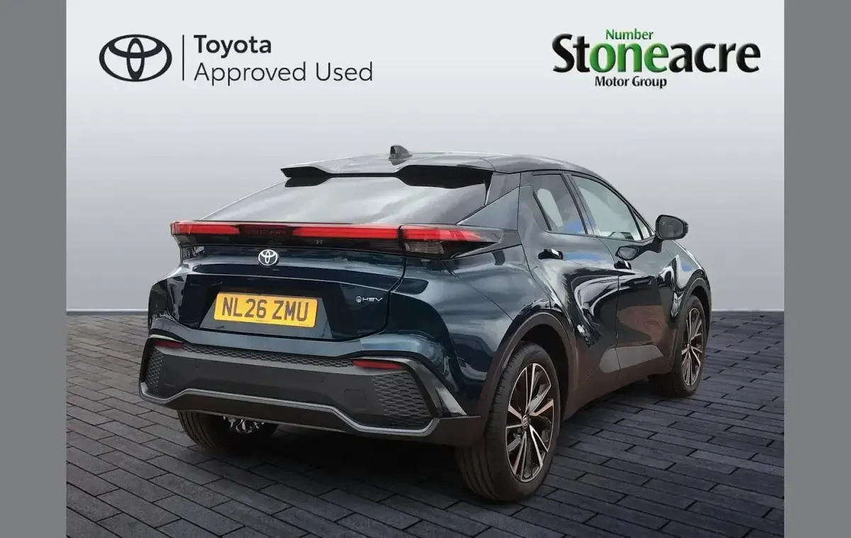 New Toyota C-HR 140 HP (102 kW) 2026 Blue SUV