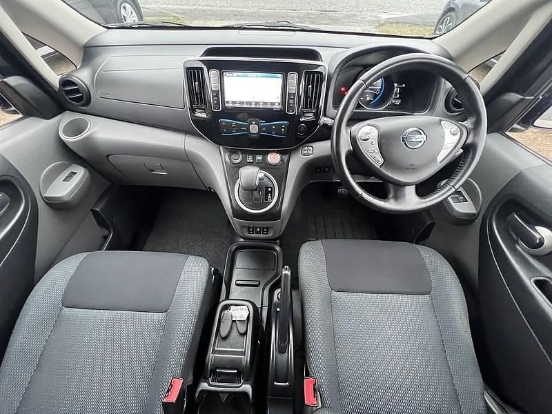 Used Nissan e-NV200 80 kW (109 HP) 2020 Black MPV