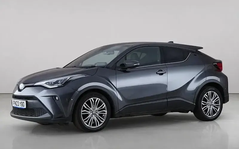 Used Toyota C-HR 122 HP (89 kW) 2023 Grey SUV