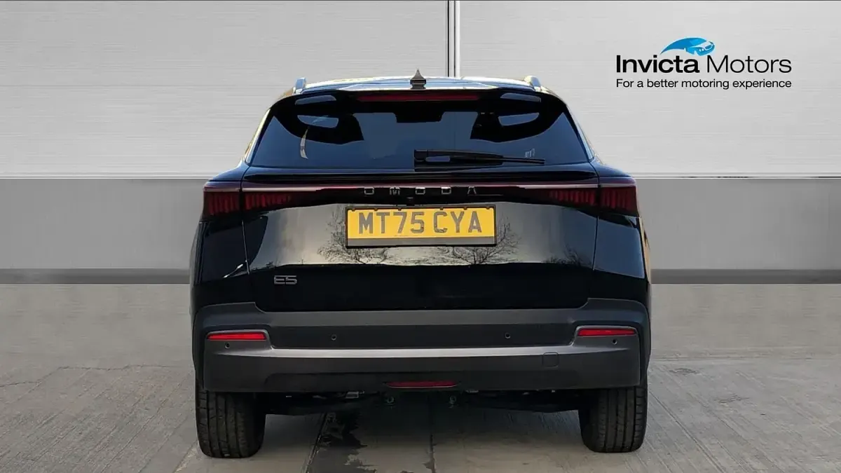 Used Omoda 5 150 kW (204 HP) 2025 Black SUV