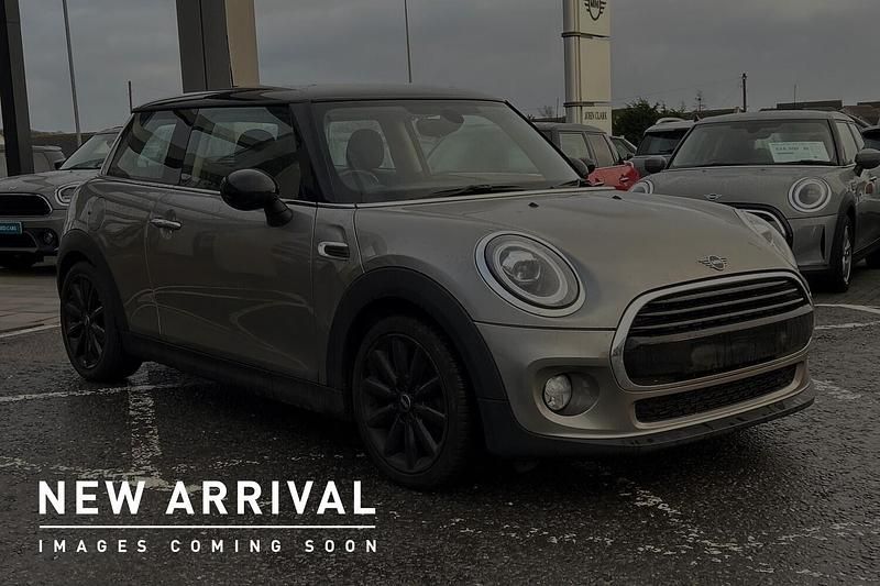 Silver Used 2018 Mini Cooper Hatch Hatchback | £11,200 (Good price) - Image 1/4