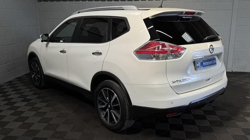 Used Nissan X-Trail N-Vision 130 HP (95 kW) 2017 White SUV