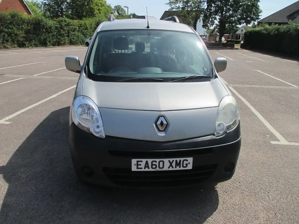 Used Renault Kangoo Extreme 2010 Grey MPV