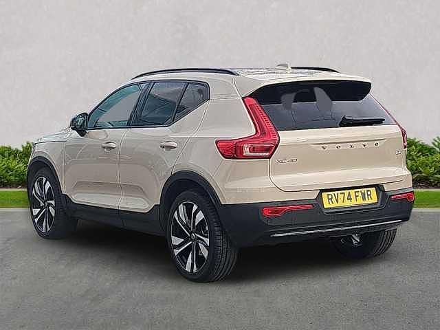 Used Volvo XC40 Ultra 197 HP (144 kW) 2025 SUV