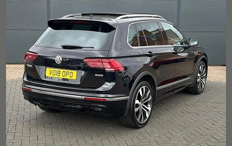 Used VW Tiguan R-line 187 HP (137 kW) 2018 Black SUV