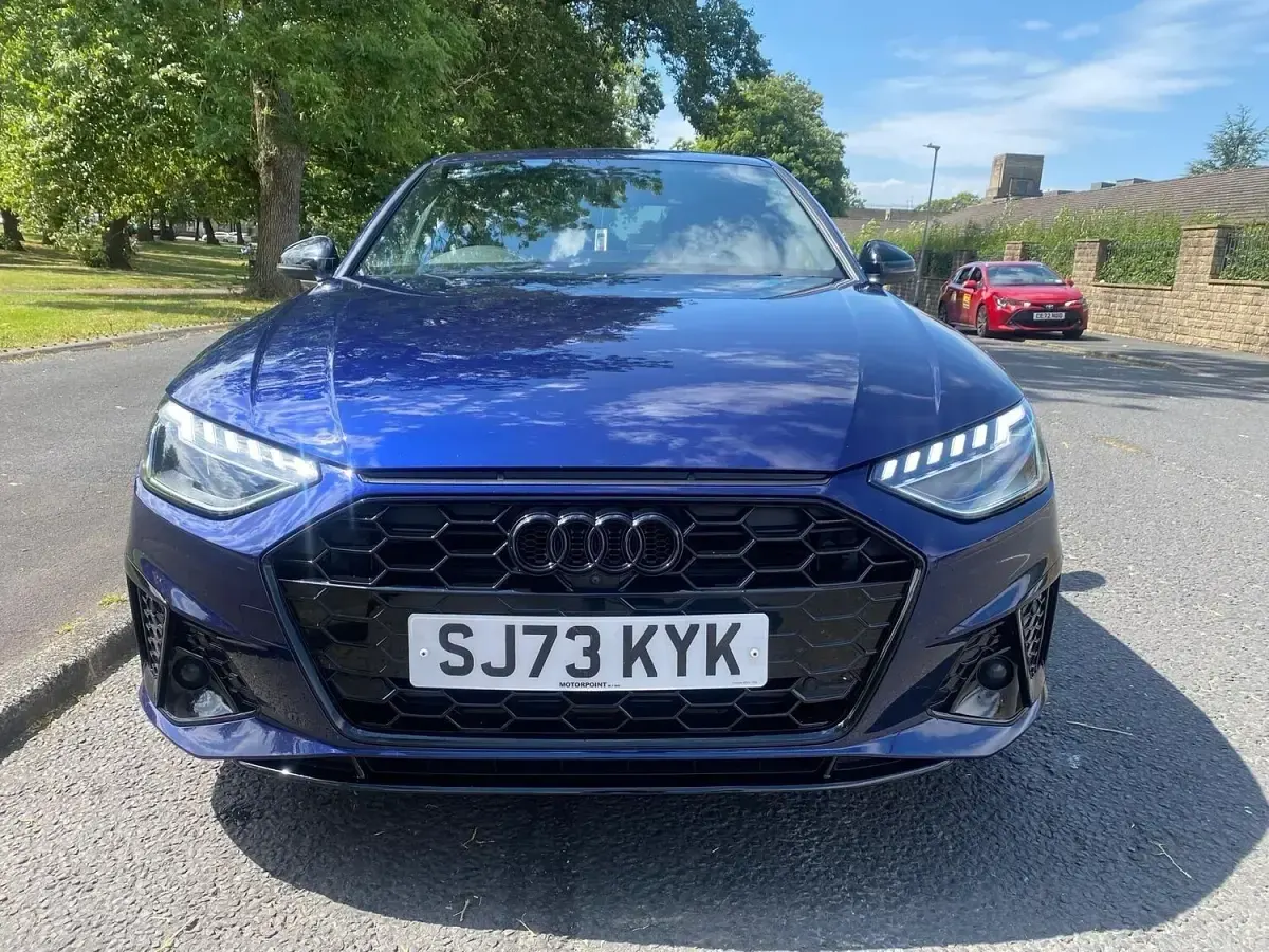 Used Audi A4 Black Edition 150 HP (110 kW) 2023 Blue Sedan