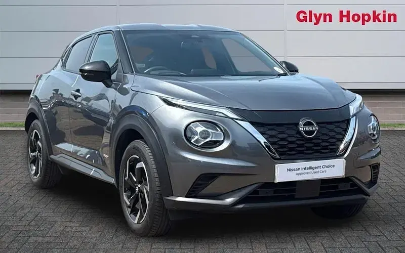Begagnad Nissan Juke N-Connecta 143 HK (105 kW) 2023 SUV