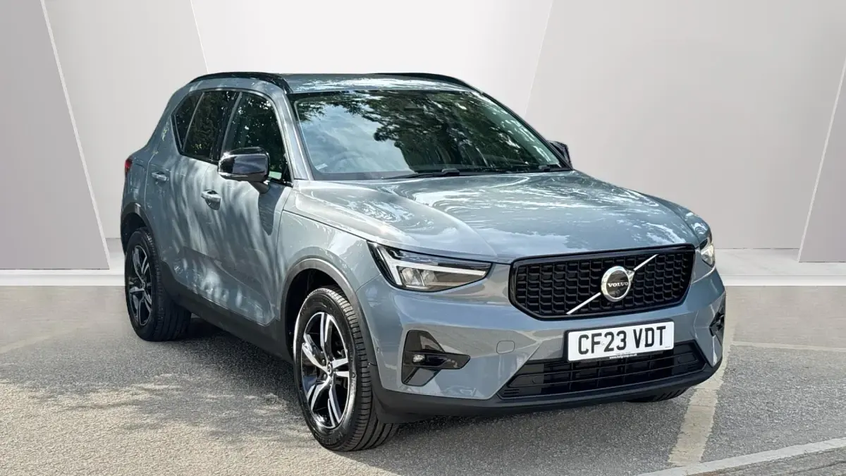 Used Volvo XC40 Plus 163 HP (119 kW) 2023 SUV