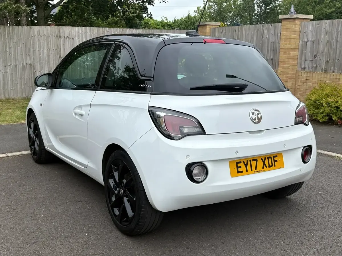 Used Vauxhall Adam Slam 100 HP (73 kW) 2017 White Hatchback