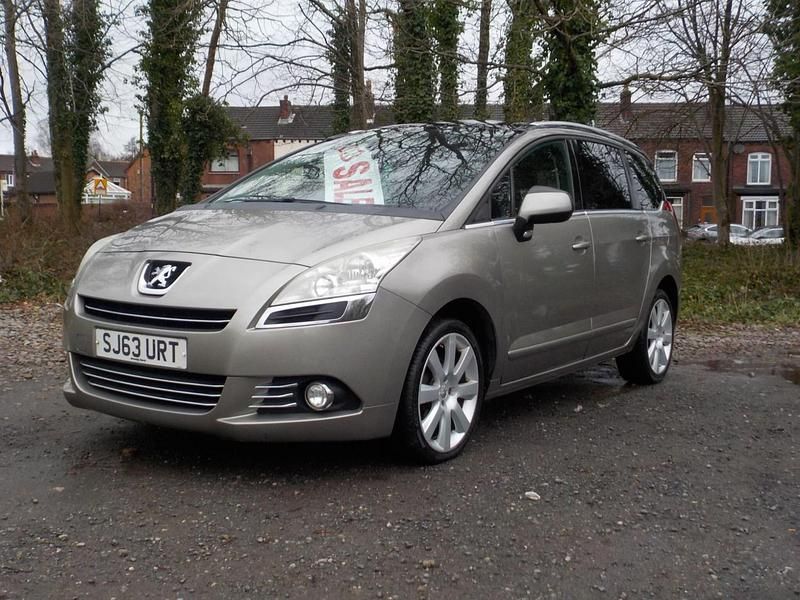 Used Peugeot 5008 Allure 2013 Grey MPV