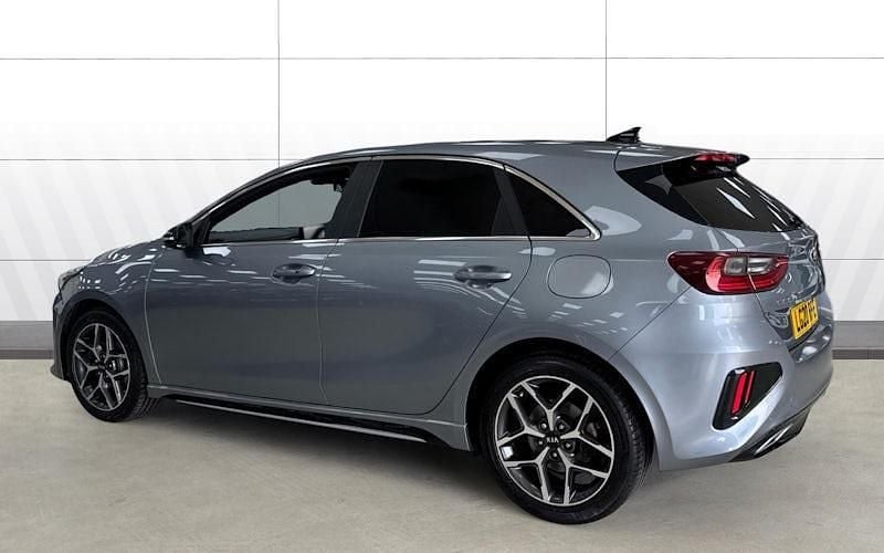 Used Kia Ceed GT-Line 140 HP (102 kW) 2019 Silver Hatchback