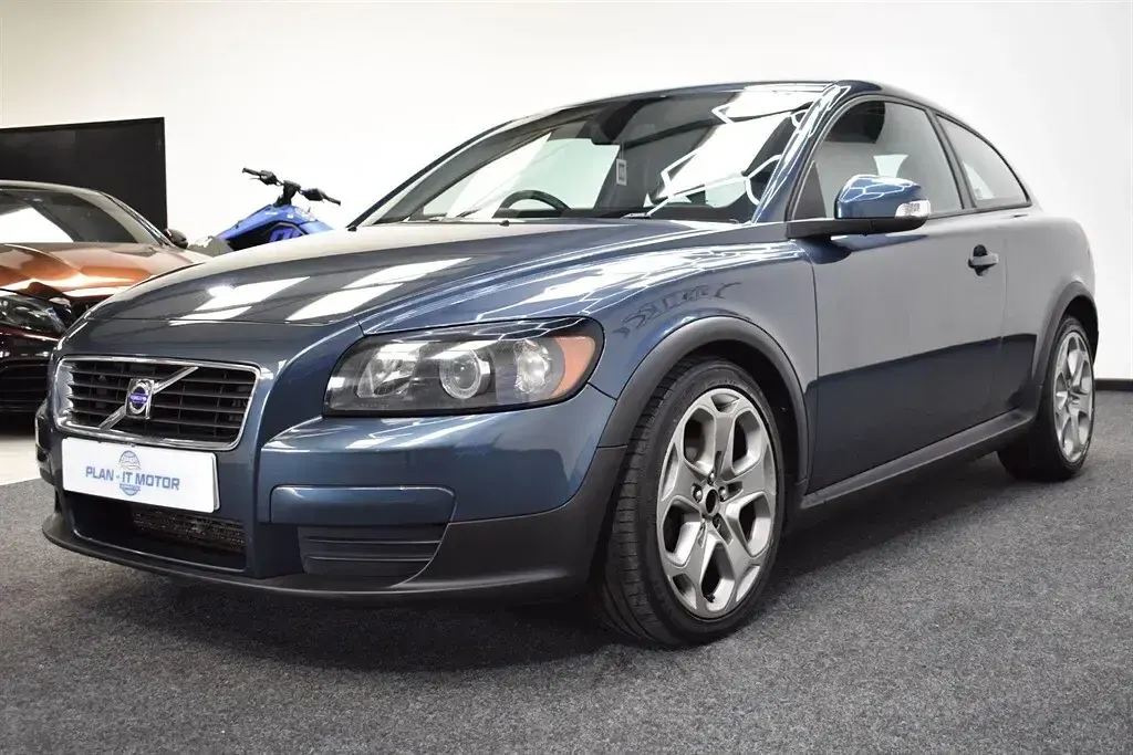 Used Volvo C30 2009 Blue Hatchback