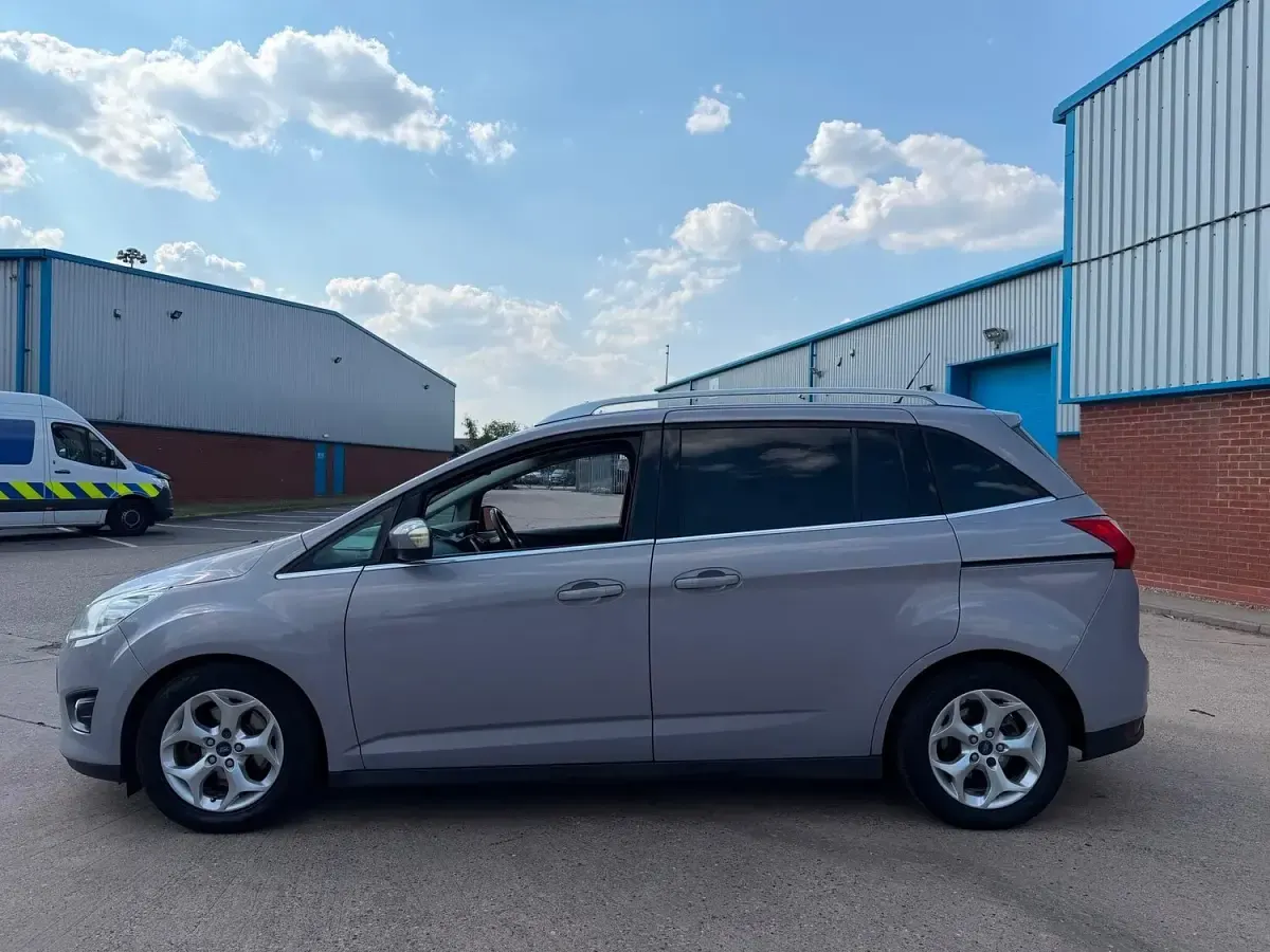 Used Ford Grand C-Max Zetec 2011 Silver MPV