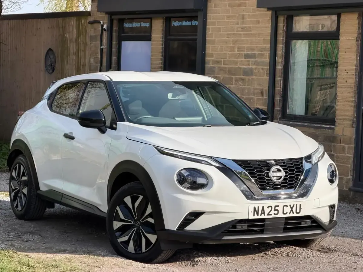 Second-hand Nissan Juke Acenta Premium 2025 Alb SUV