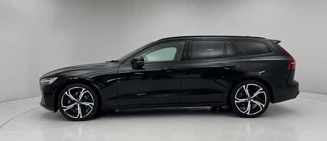 Used Volvo V60 Ultra 194 HP (142 kW) 2025 Estate