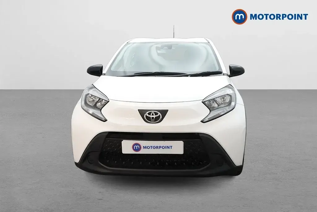 Usado Toyota Aygo X PURE 2023 Branco SUV