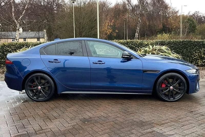 Used Jaguar XE R-Dynamic 200 HP (147 kW) 2020 Blue Sedan