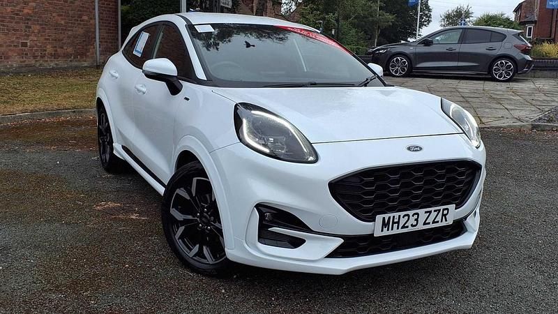 White Used 2023 Ford Puma ST-Line X Hatchback | £17,130 (Fair price) - Image 1/4