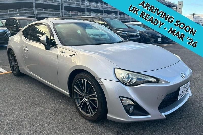 Silver Used 2013 Toyota GT86 GT Coupe | £14,995 (Good price) - Image 1/4
