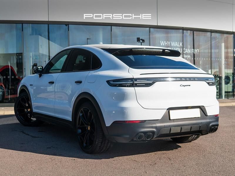 Used Porsche Cayenne Platinum Edition 2023 White SUV