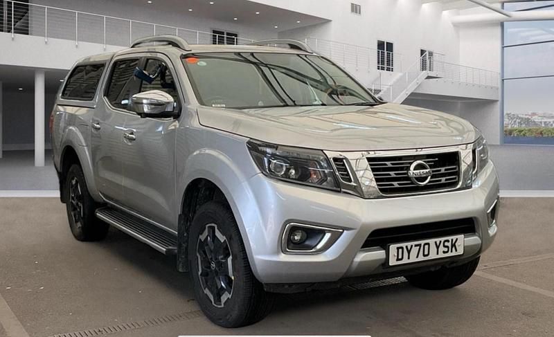 Silver Used 2020 Nissan Navara Tekna Pickup | £13,890 (Good price) - Image 1/4