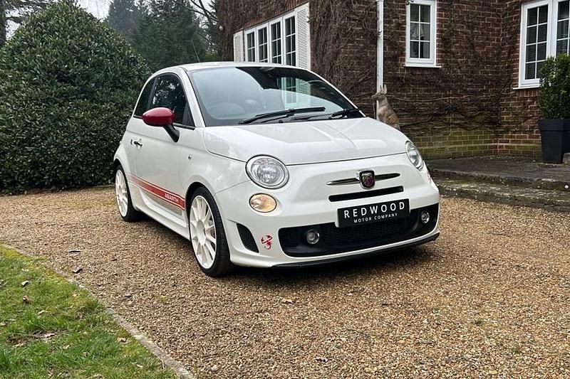 Used Abarth 500 160 HP (117 kW) 2010 White Hatchback