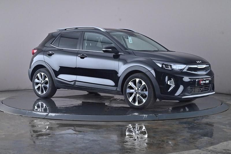 Black Used 2025 Kia Stonic 3 SUV | £20,995 (A bit pricey) - Image 1/4