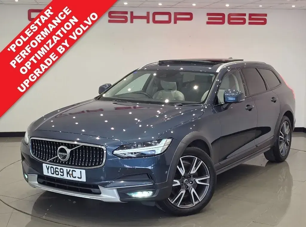Used Volvo V90 CC Plus 250 HP (183 kW) 2020 Blue Estate