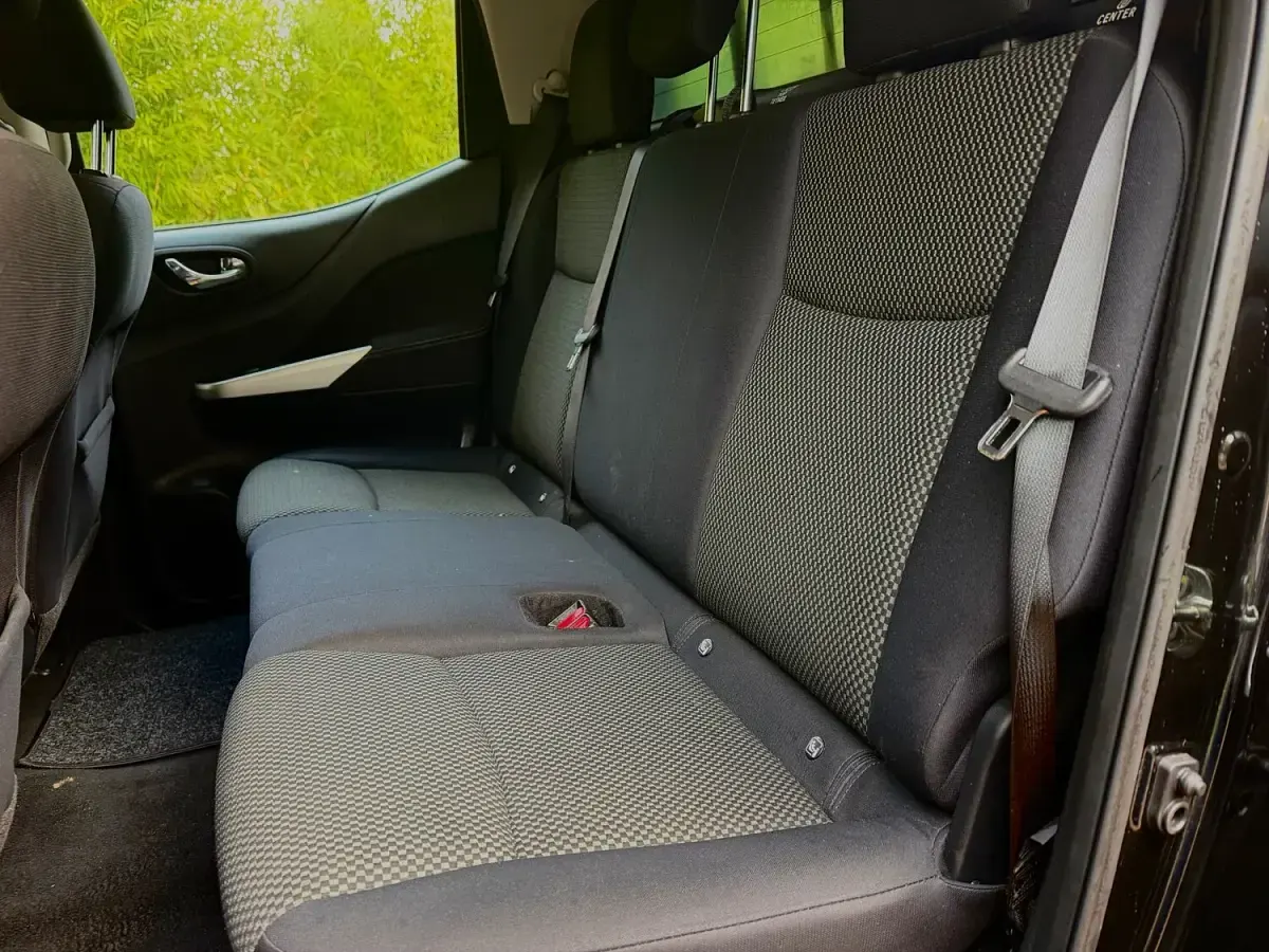 Used Nissan Navara Acenta 2021 Black Pickup