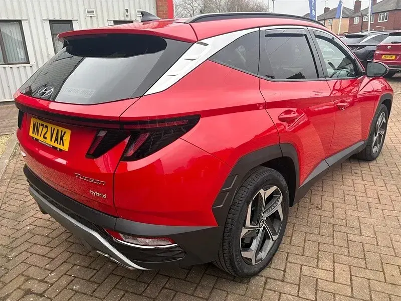 Used Hyundai Tucson Premium 230 HP (169 kW) 2023 Red SUV