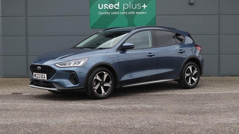 Used Ford Focus Active 2023 Blue Hatchback