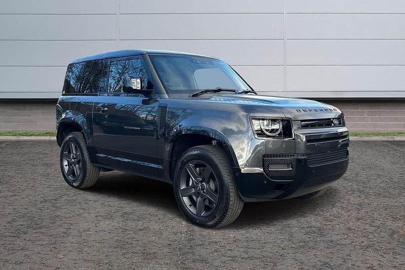 Grey Used 2025 Land Rover Defender SE Dynamic SUV | £65,200 (Good price) - Image 1/4