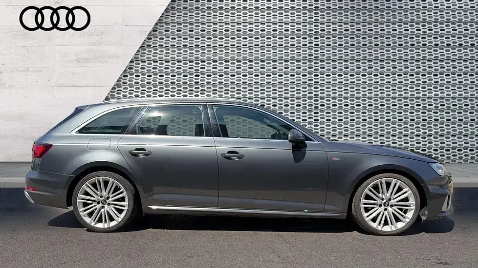 Used Audi A4 S-Line 190 HP (139 kW) 2019 Grey Estate