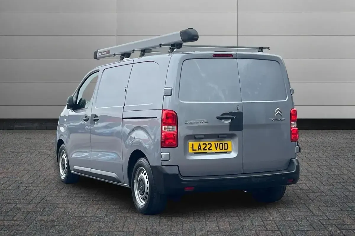 Used Citroën Dispatch 101 HP (74 kW) 2022 Grey MPV