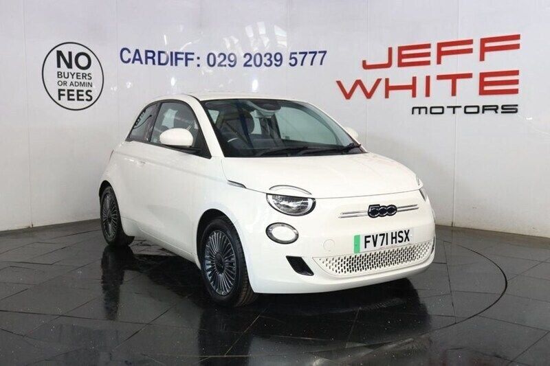 Used 2022 Fiat 500e Star Hatchback | £12,488 (Good price) - Image 1/1