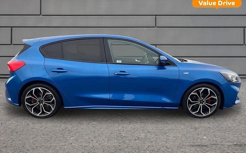Used Ford Focus ST-Line X 125 HP (91 kW) 2020 Hatchback